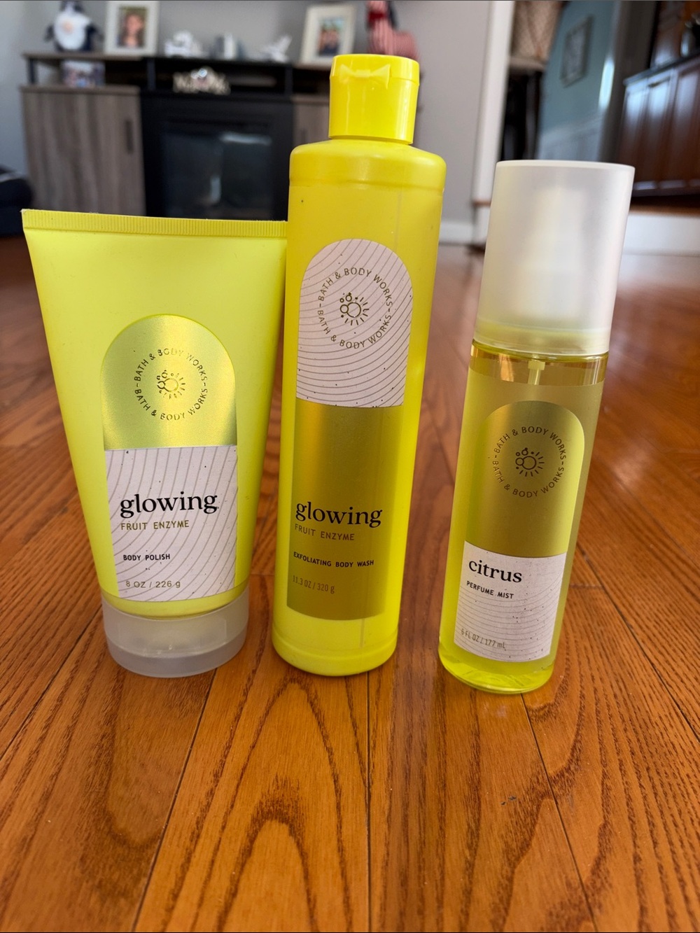 💛 🍋 🍋🟩🧴Bath & Body Works Body POLISH, BODY WASH & CITRUS PERFUME MIST 💛🍋🧴🍋🟩